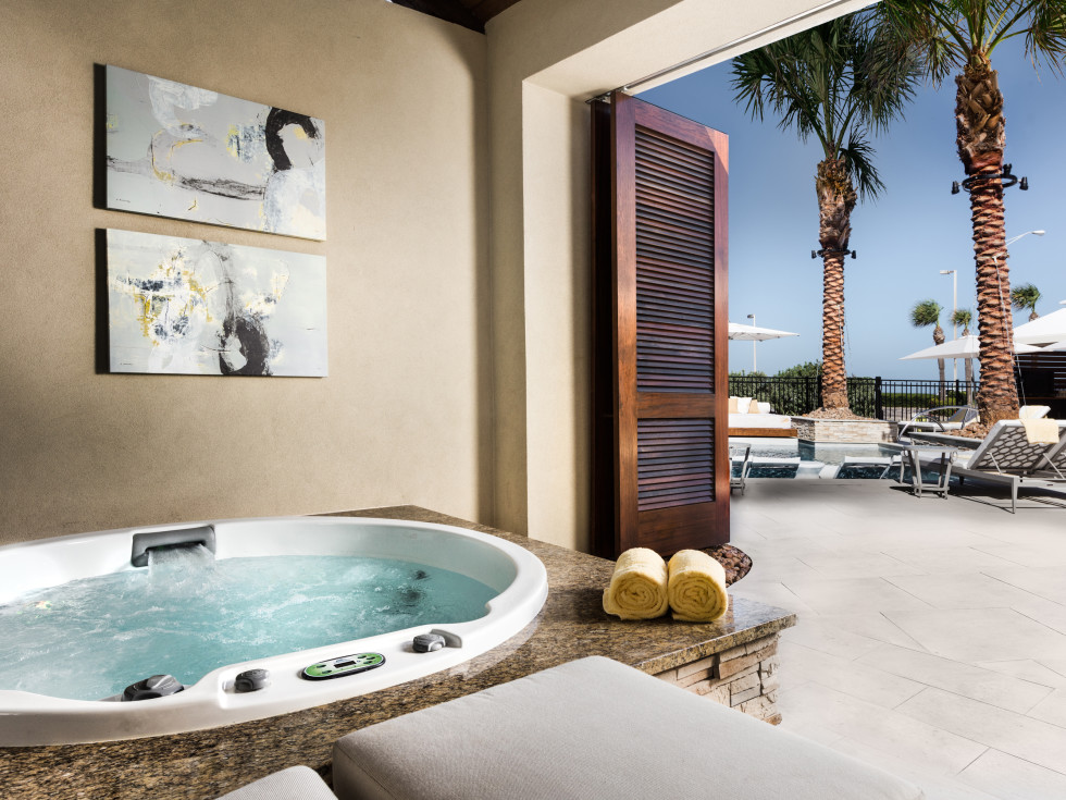 The Villas at San Luis hot tub