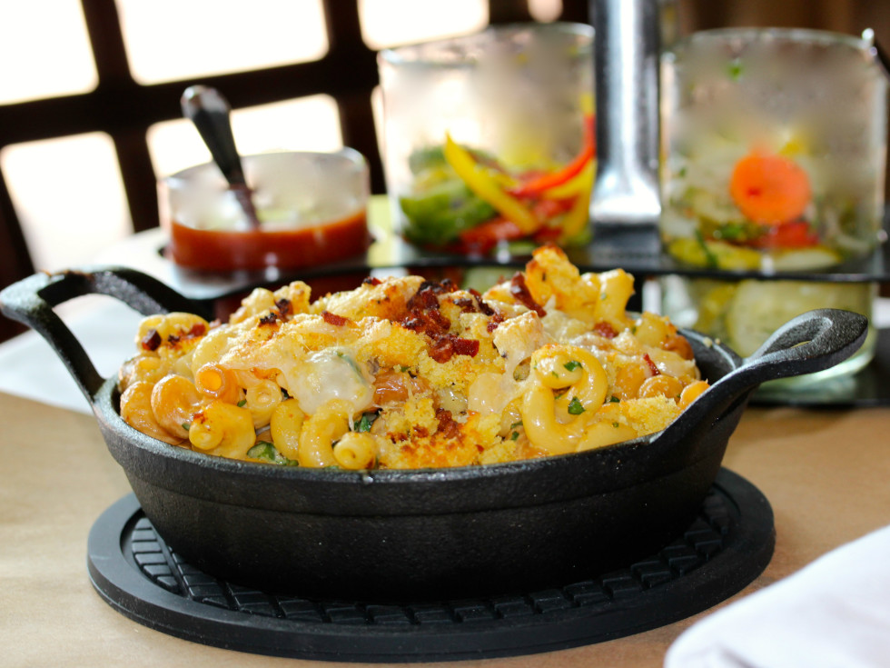 Hickory Plano restaurant mac and cheese 2015