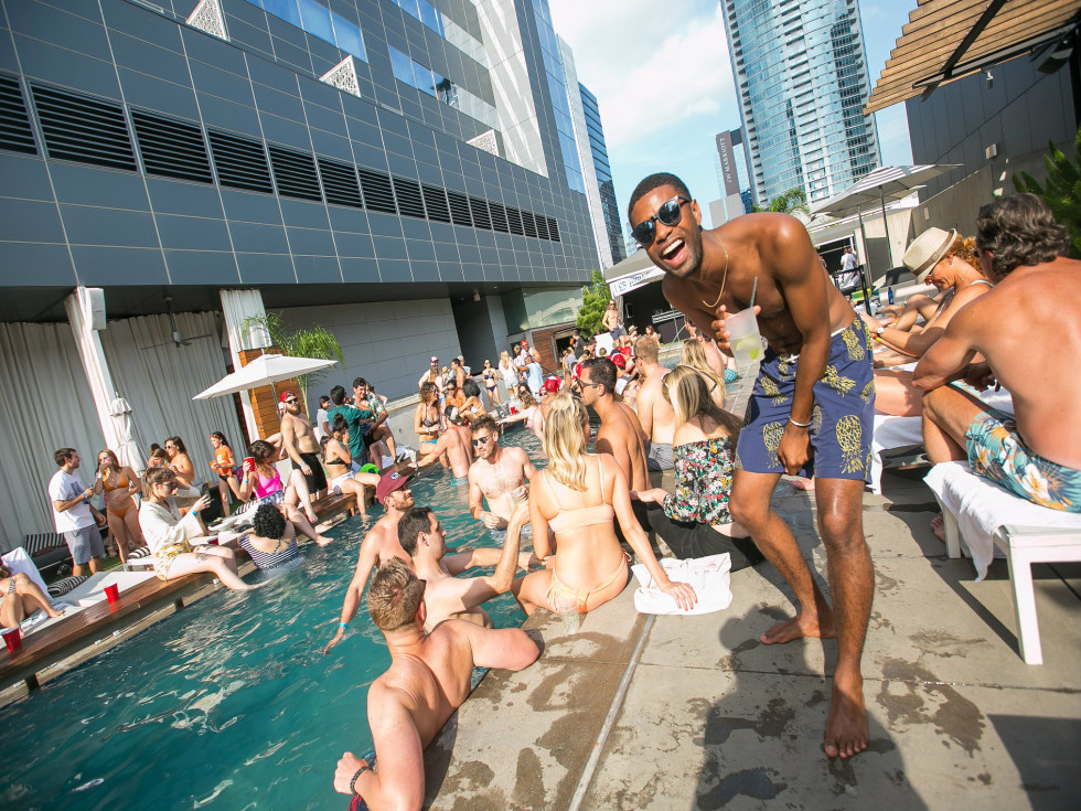 W Austin Hotel pool