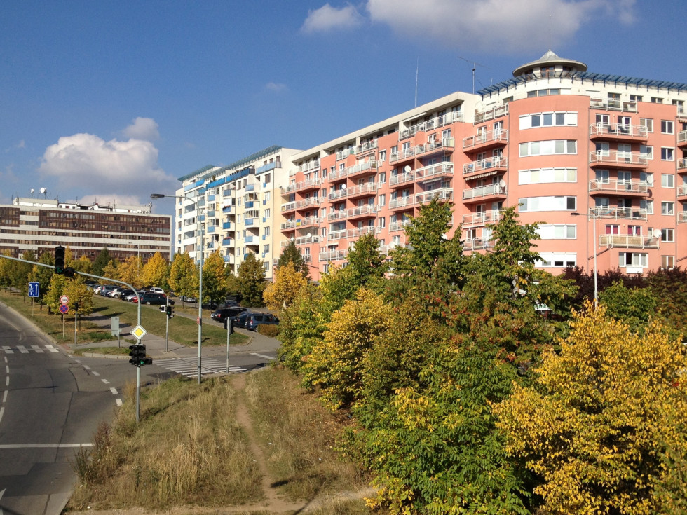 Former H Town Tv Anchor Enjoys Good Life Overseas But Misses One Thing Culturemap Houston