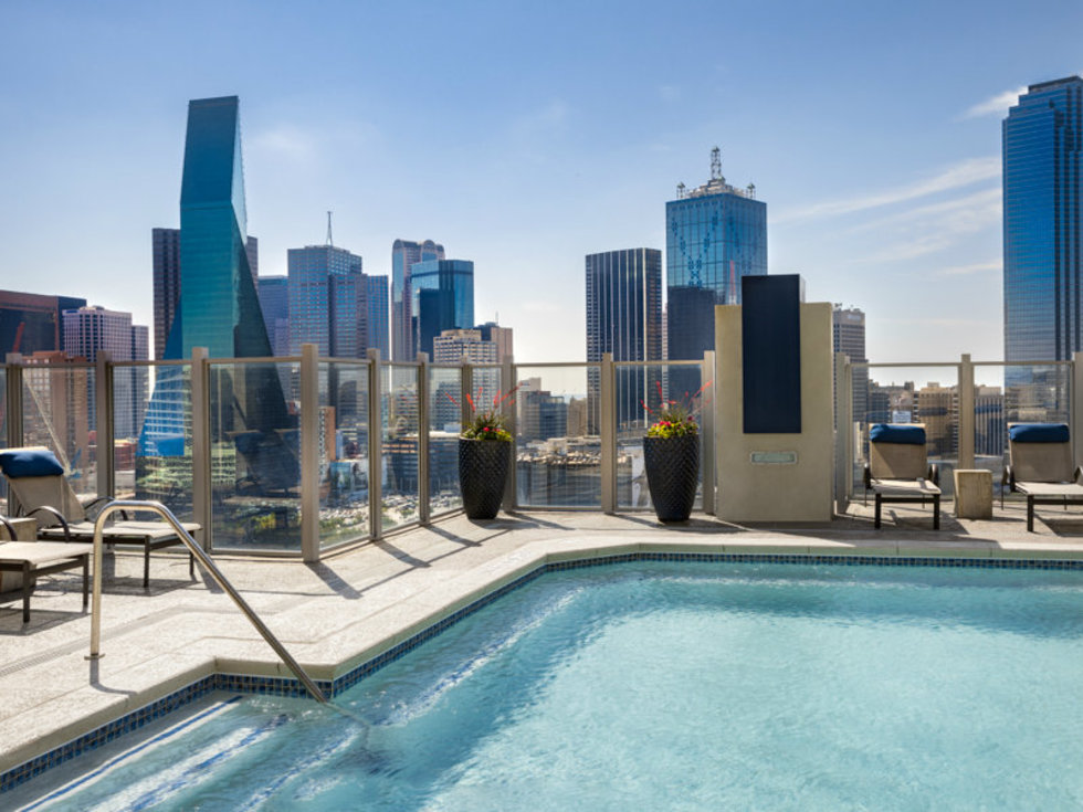 It's all about skyline views and luxe living at this Dallas highrise
