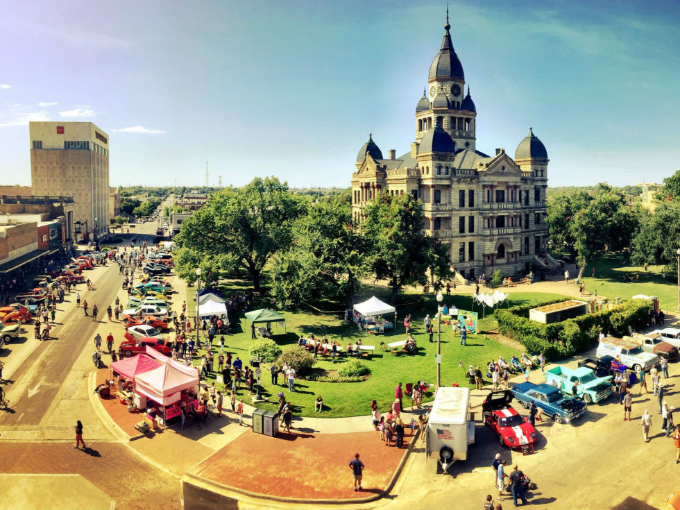 Denton restaurateurs open new rooftop spot overlooking downtown square