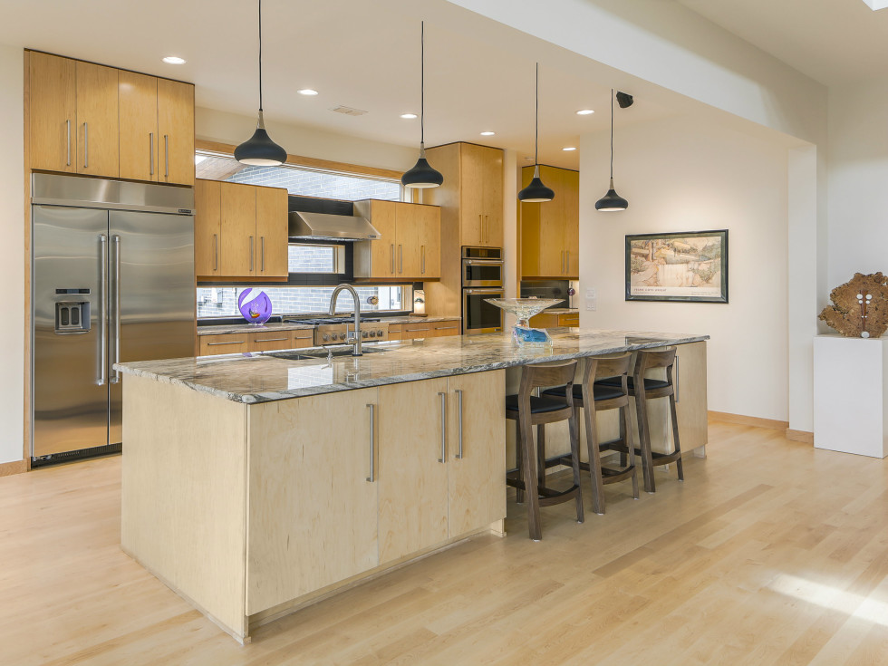 10507 Eastlawn
