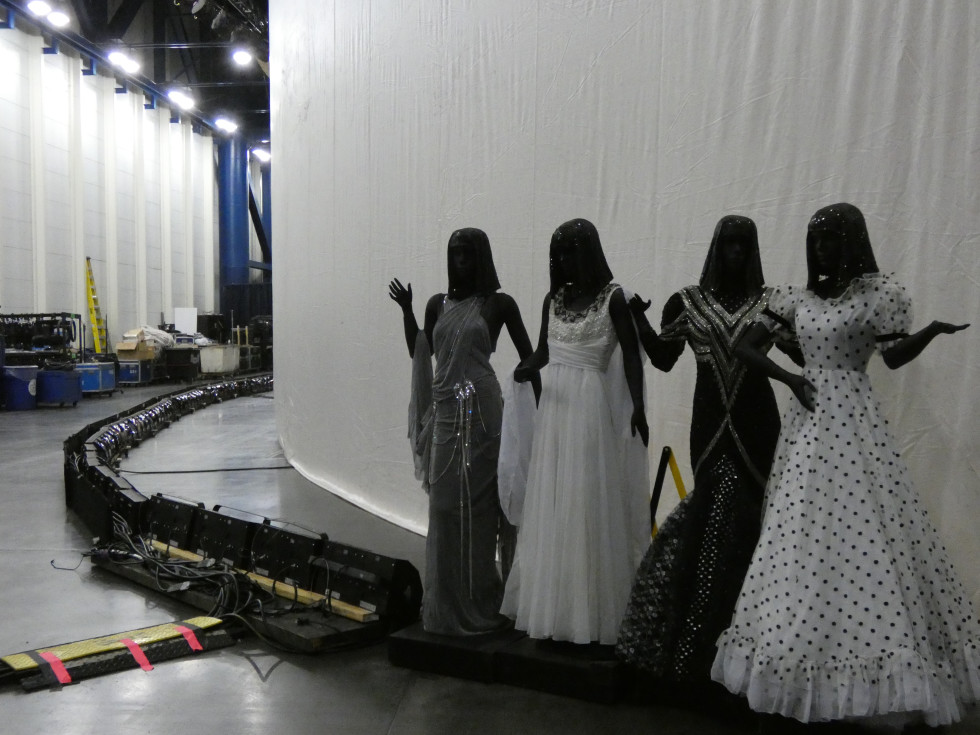 HGO Resilience Theater, backstage
