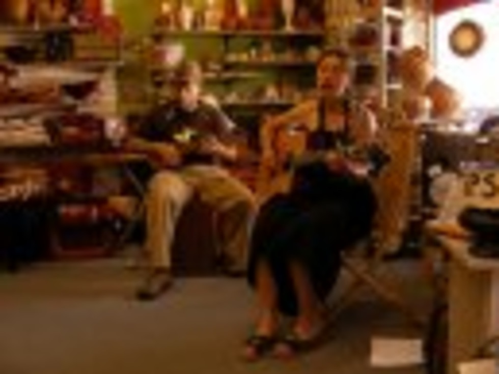 Austin Photo: Places_shopping_ten_thousand_villages_musicians