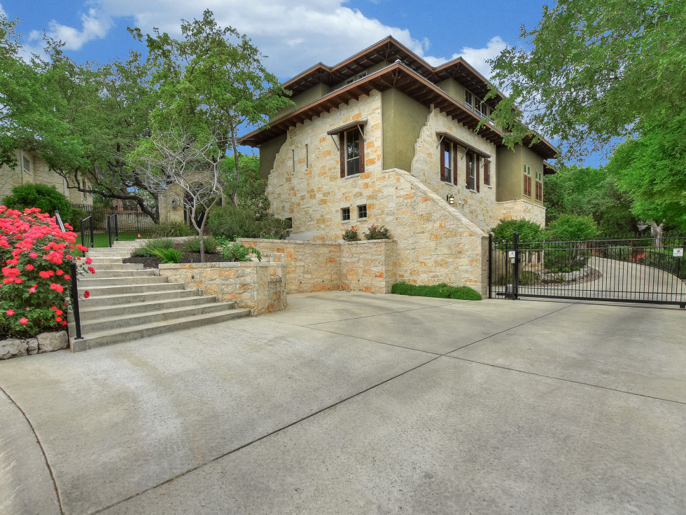 It was kismet for the seller and buyer of this San Antonio home