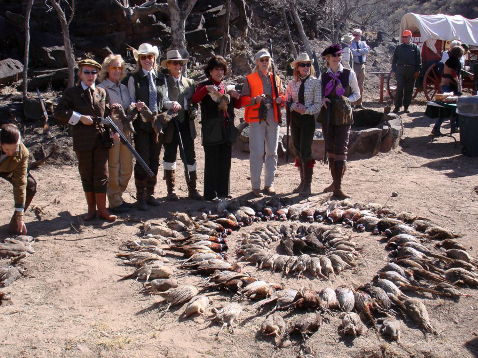 News_St. Hubertus_hunt_birds