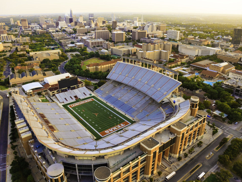 UT officially notifies Big 12 of plans to leave conference for SEC