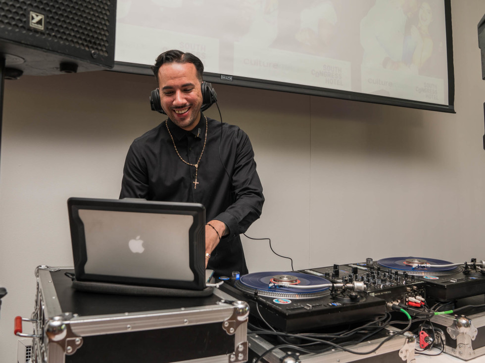 CultureMap Frost Bank South Congress Hotel pop up