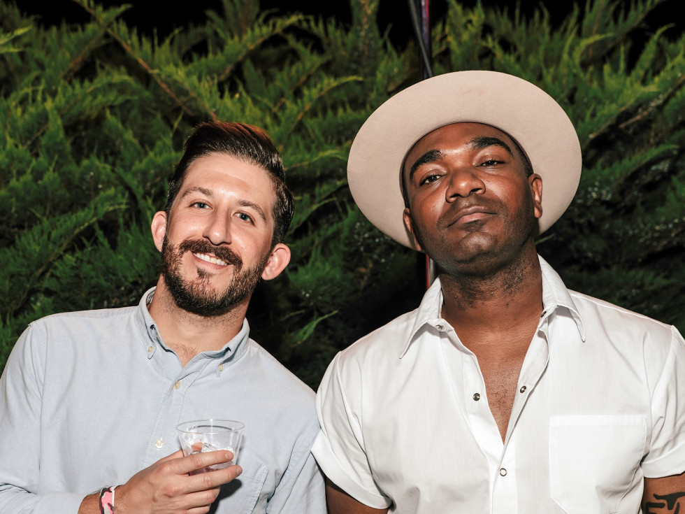 Eric Vickers, Jonathan Morris