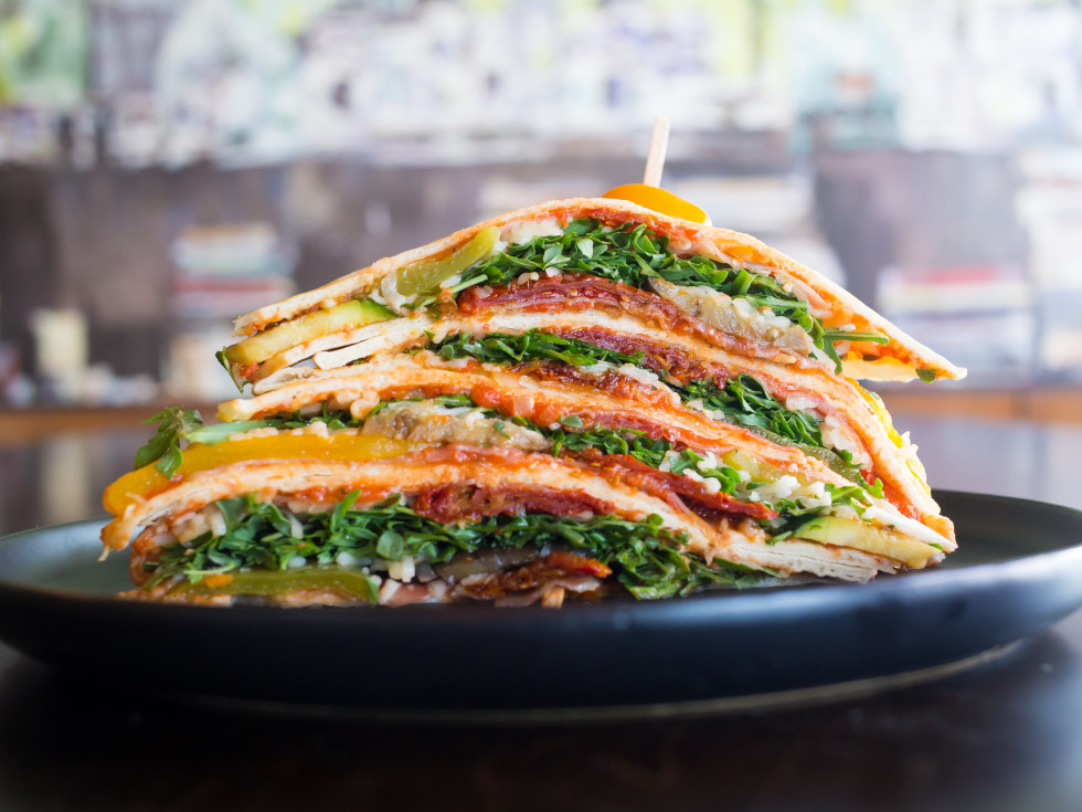 Mona Italian Food sandwich piadina