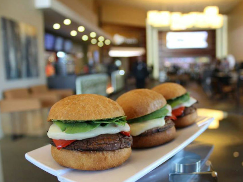 Cinépolis USA sliders
