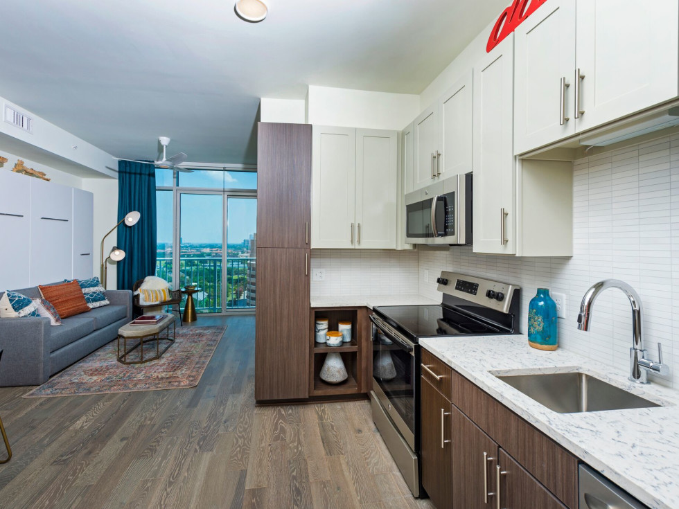 Latitude Med Center apartments Houston