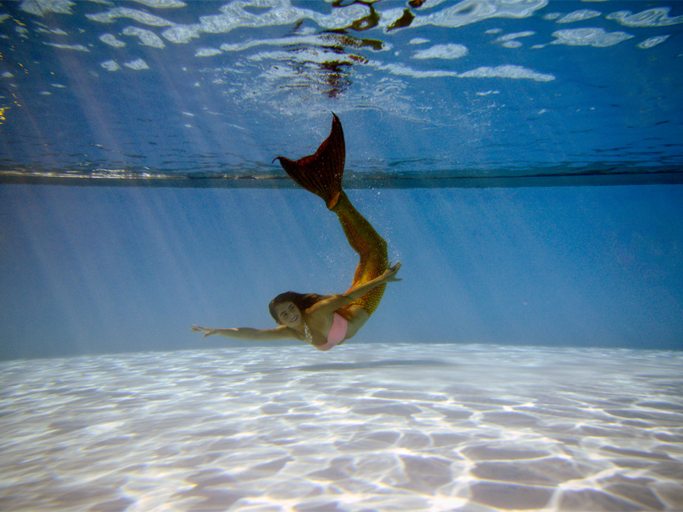 AquaMermaid mermaid swimming