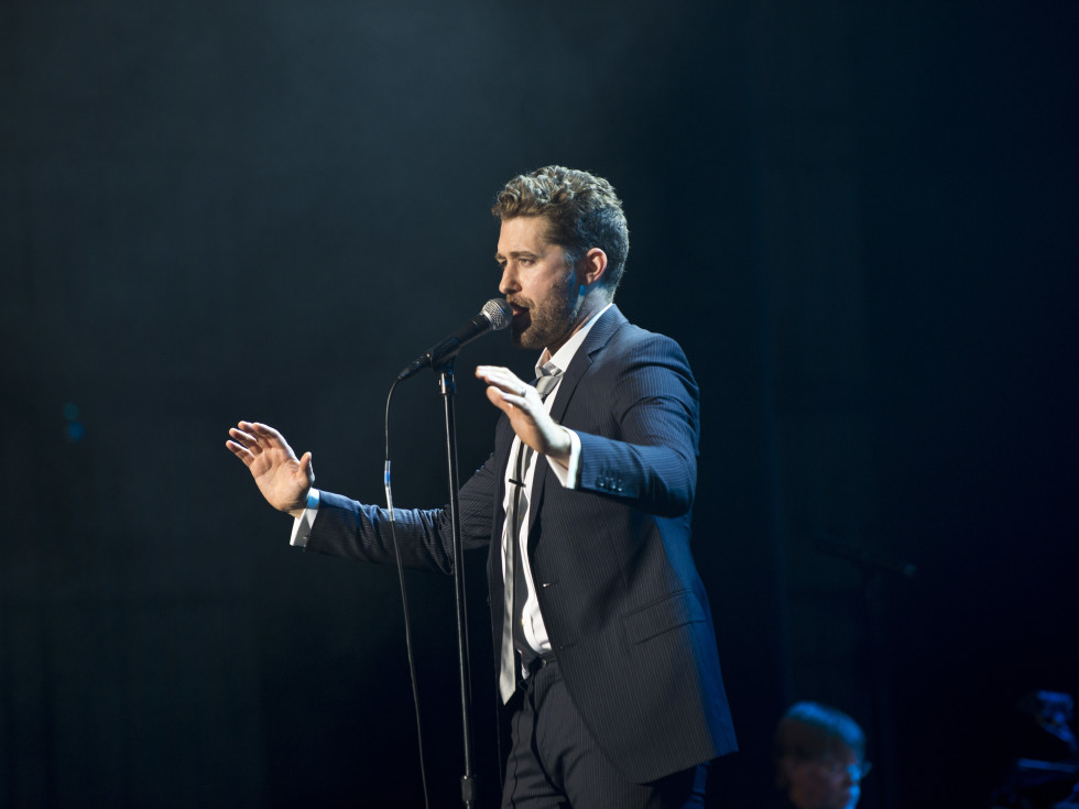 Matthew Morrison