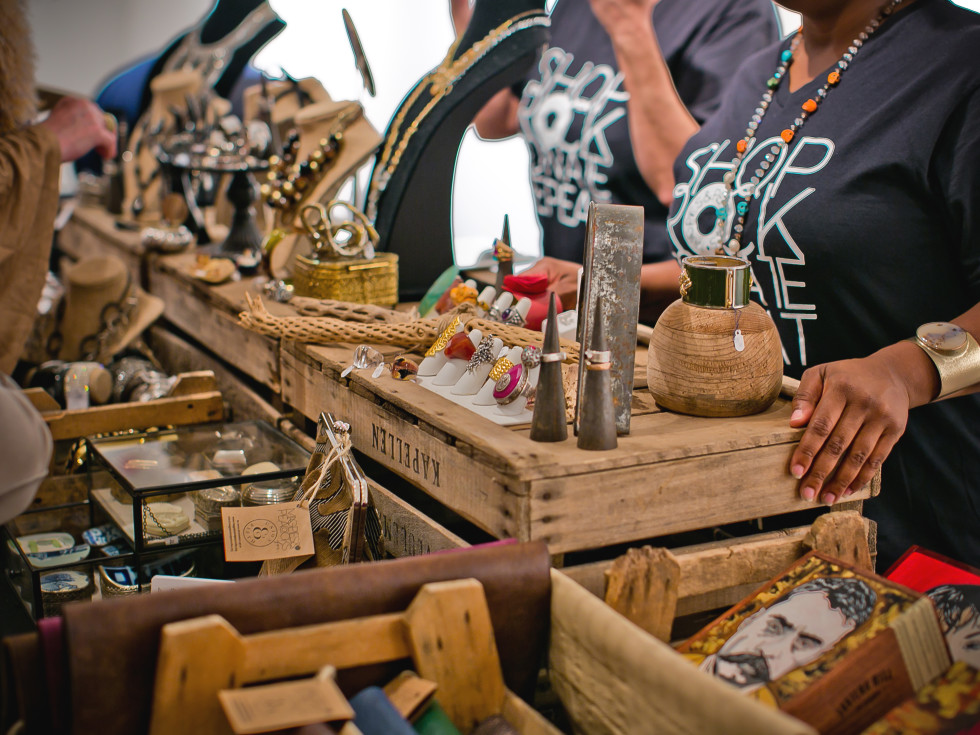 Winter Holiday Art Market