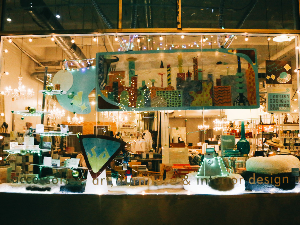 Holiday Window Walk