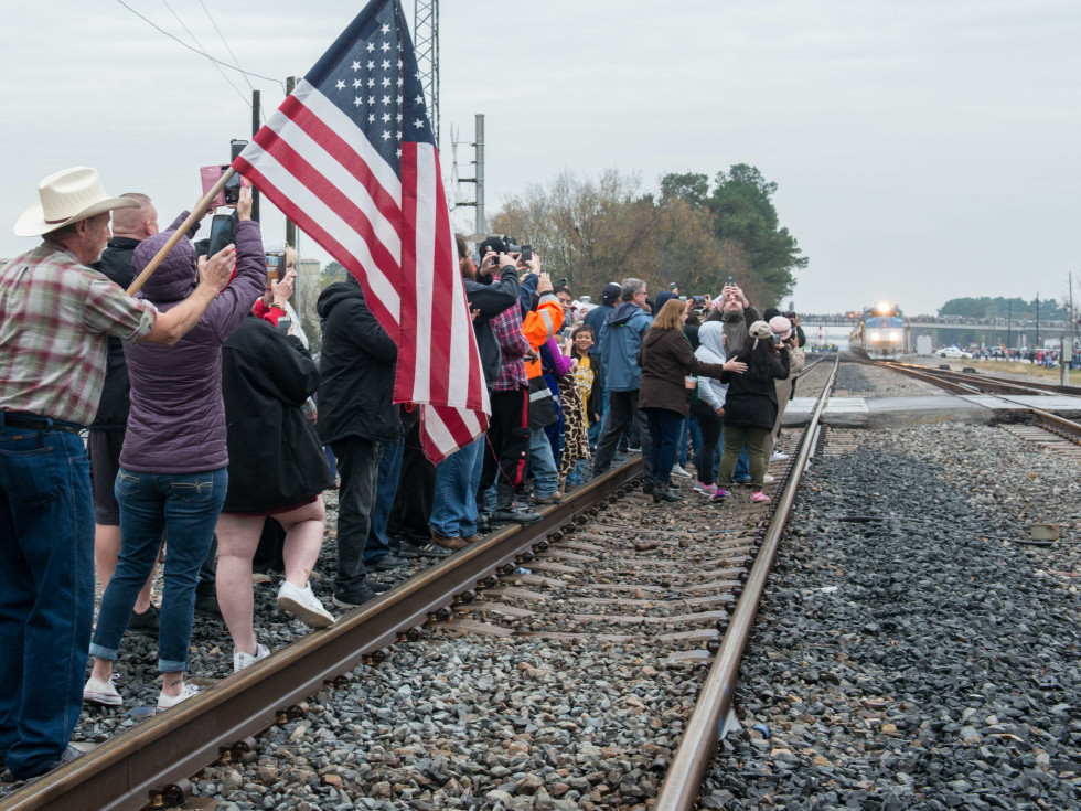 President Bush train 4141 procession Spring