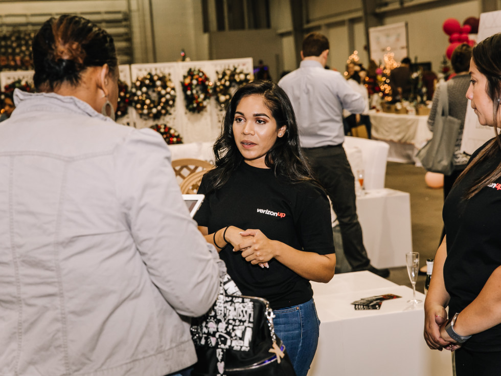 Houston Pop-Up Shop Verizon gift bags