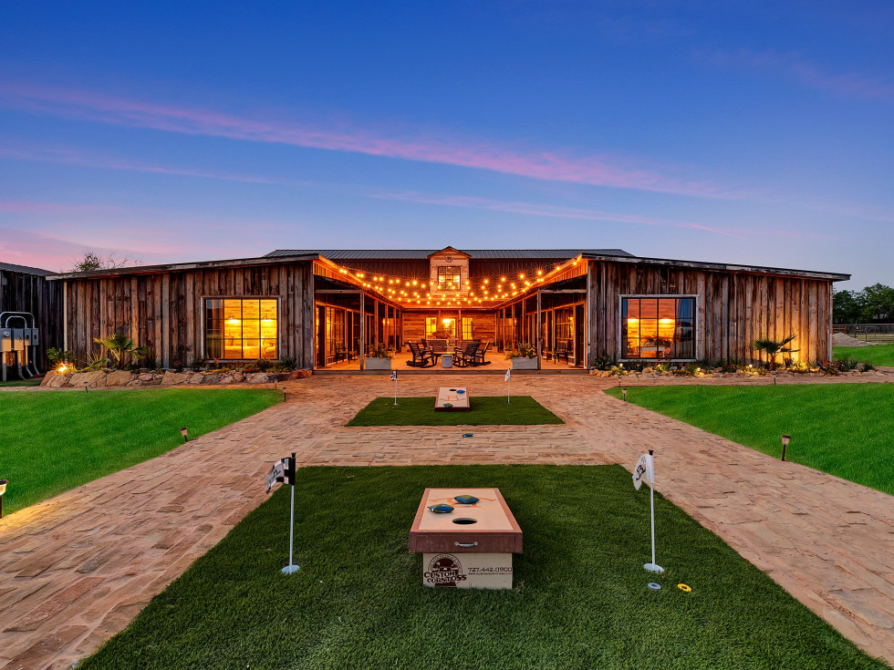 Rocker B Ranch lodge