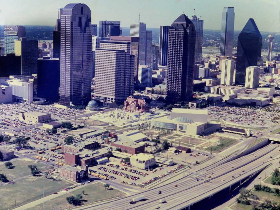 See how much downtown Dallas has changed over the last 100 years