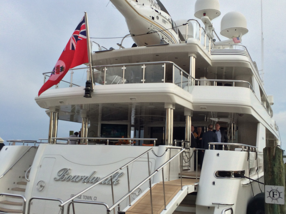 6 Texans Including Tilman Fertitta Who Set Sail In Swanky Yachts Culturemap Houston