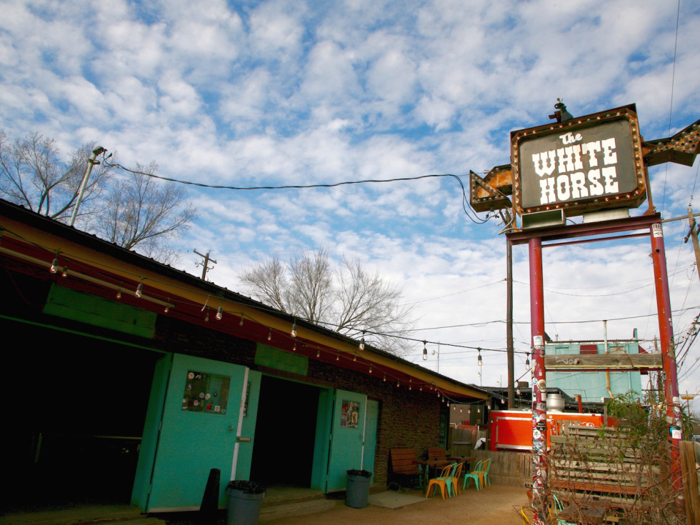 White Horse ATX