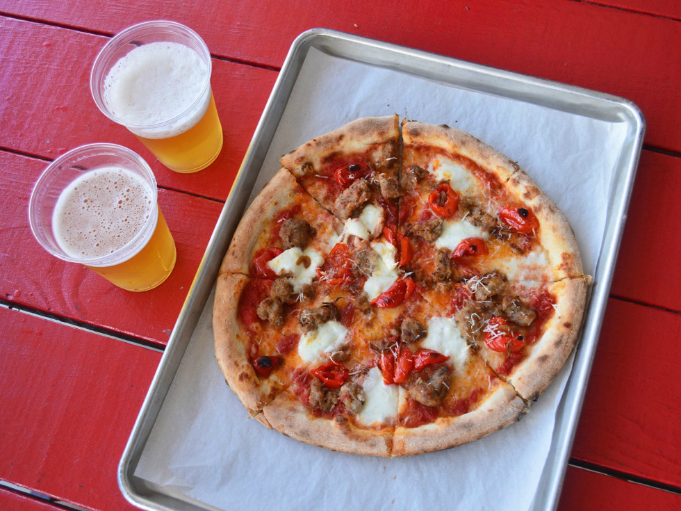 Nashville pizzeria spices up former downtown bar, plus ...