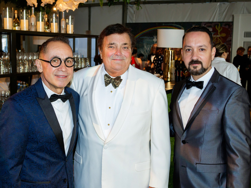 Agustín Arteaga (DMA Director), John Dayton, Carlos Gonzalez-Jaime