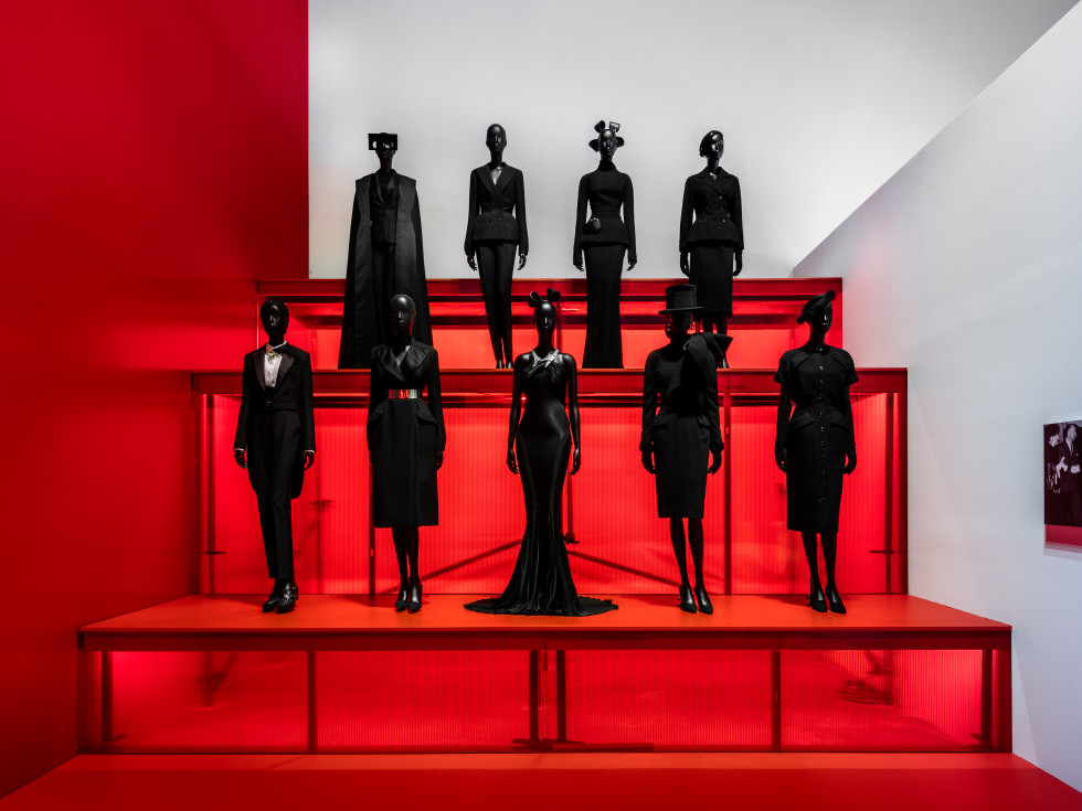 DMA Dior exhibit