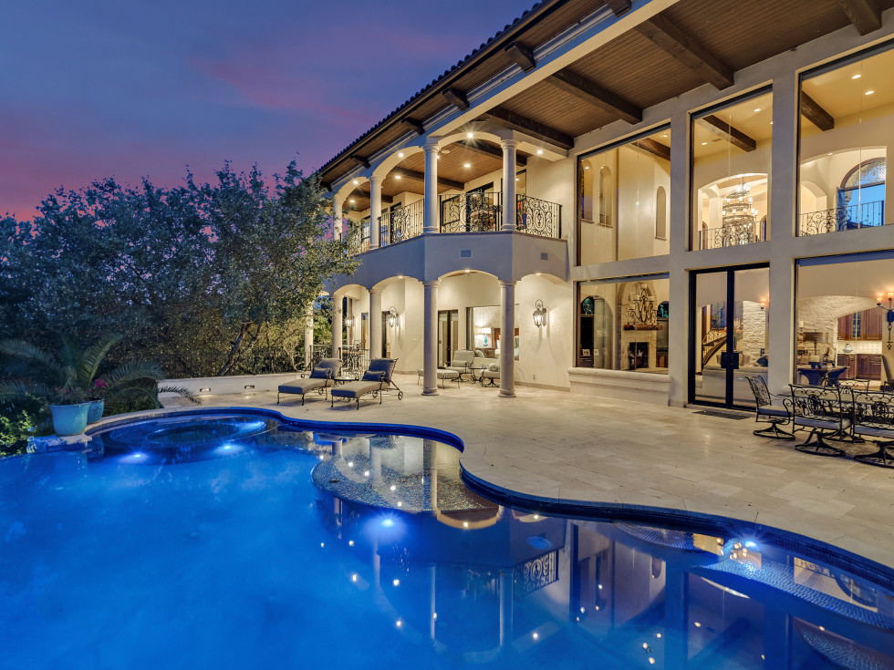 1313 Apache Austin home for sale