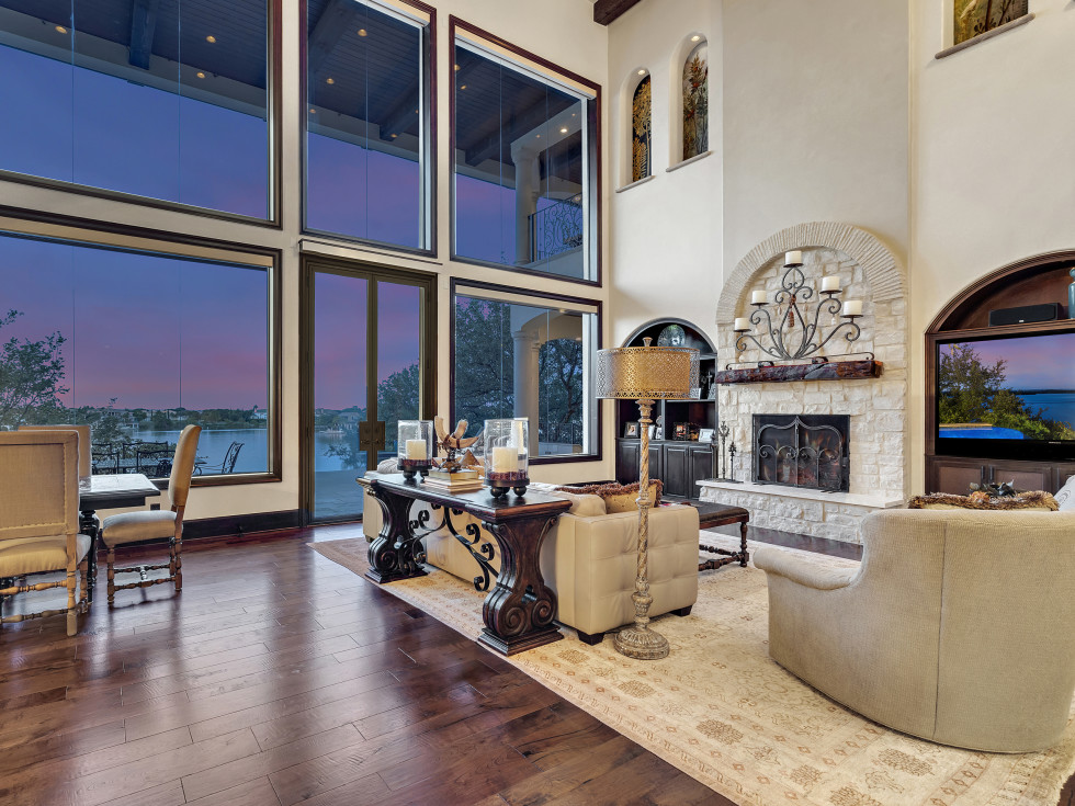 1313 Apache Austin home for sale