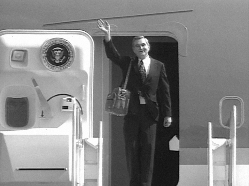 Dave Ward boarding Air Force One in 1992