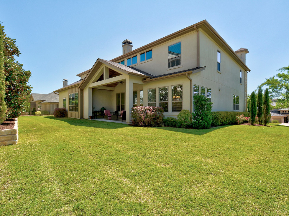 901 Crestone Stream Drive Austin home for sale