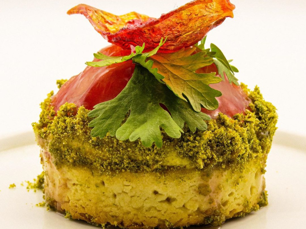 Koffeteria late summer tomato tart with pistachio pesto