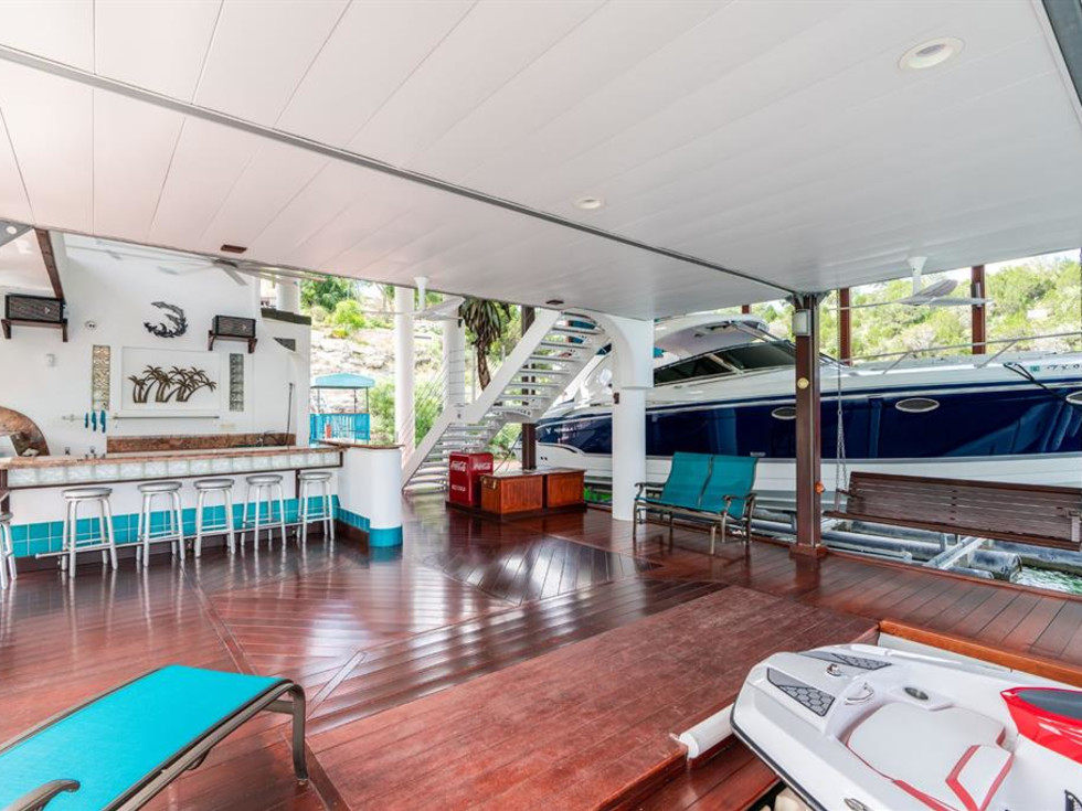 Lago Vista Lake Travis home boathouse