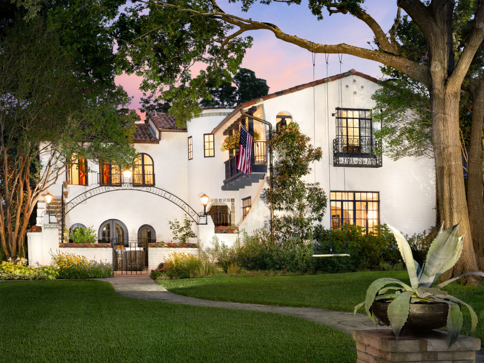 6 of Lakewood's loveliest homes open doors on favorite Dallas tour