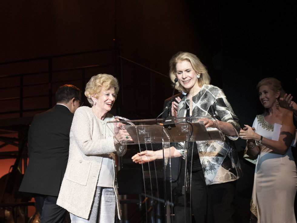 Sally Hoglund, Sally Harris