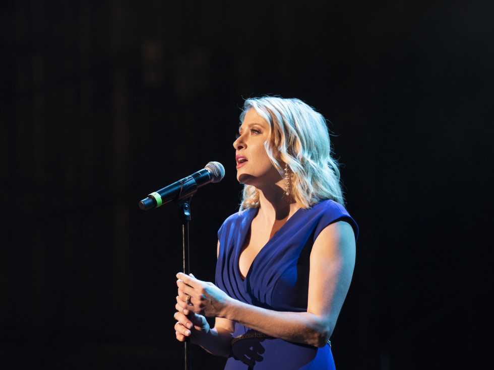 Caissie Levy