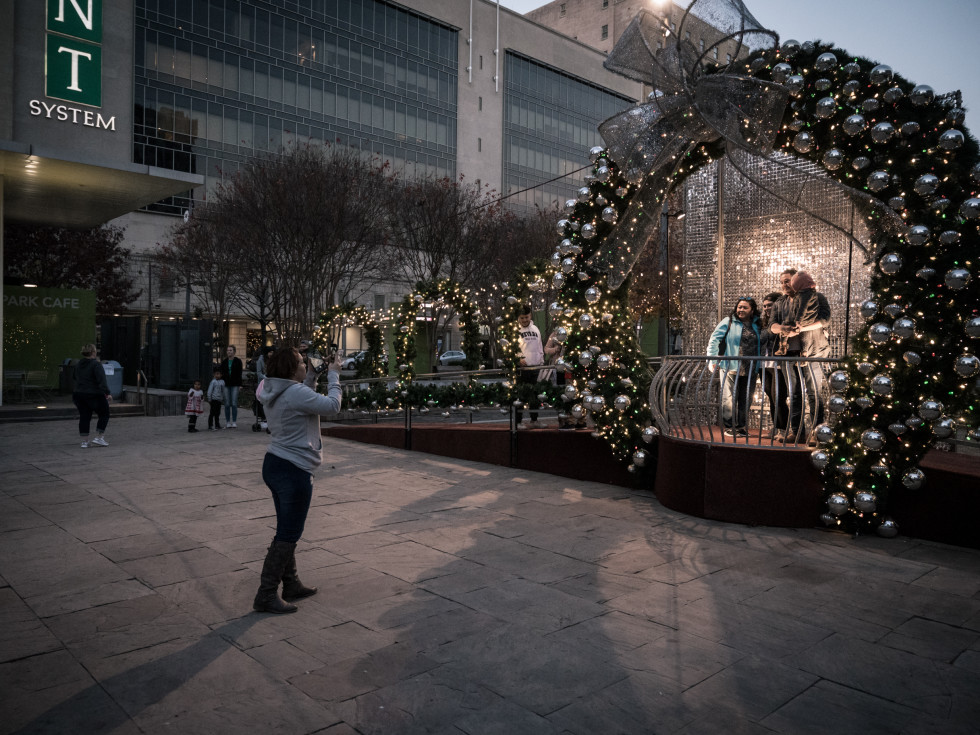 Dash into downtown Dallas for nonstop holiday fun this December