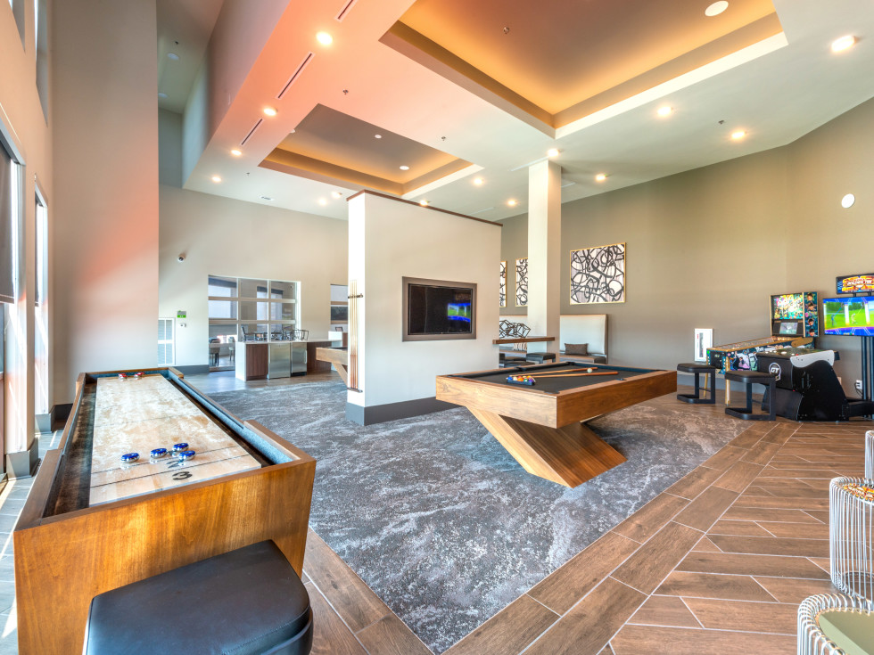 Waterford Market Frisco apartments