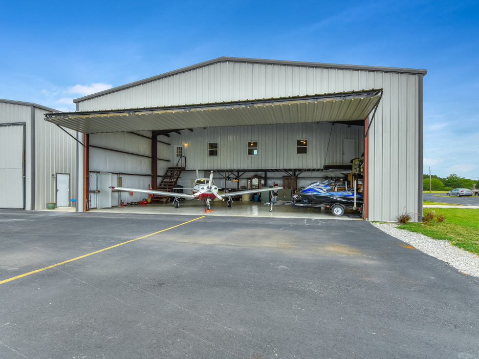 ATX_222 Airstrip