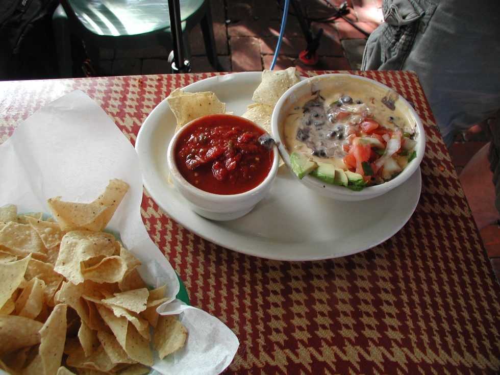 Magnolia cafe mag mud queso