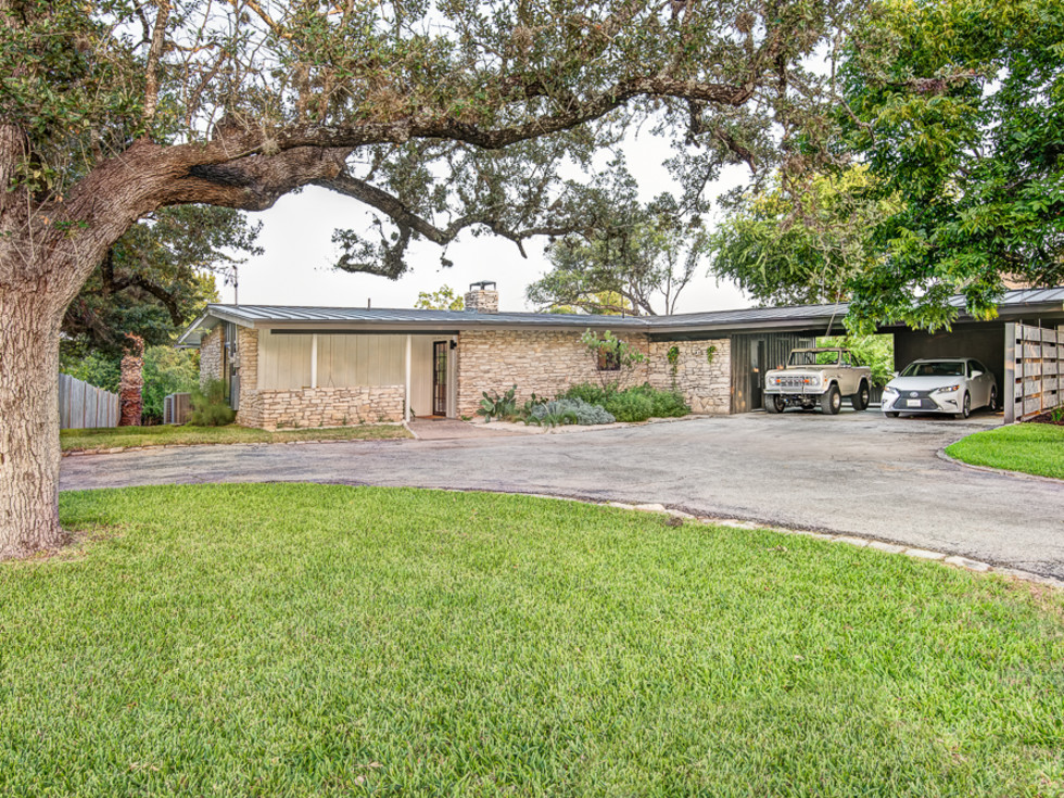 126 Lakeway Austin home
