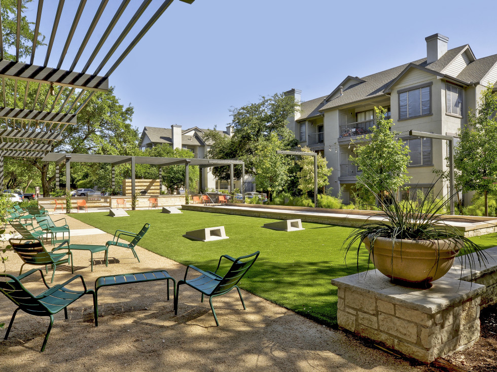 Riata apartment community, Austin