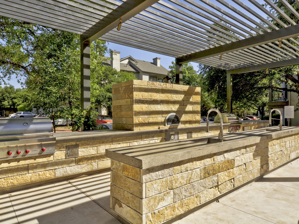 Riata apartment community, Austin