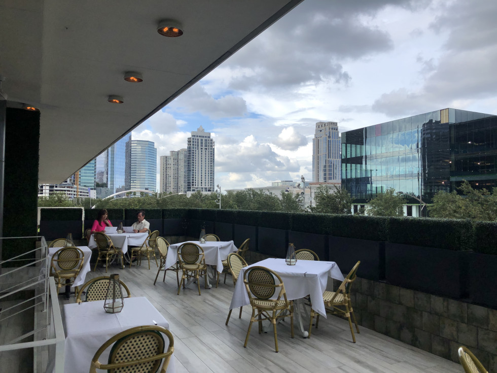 Cafe Annie patio
