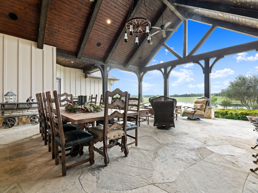 Pigpen Ranch Somerville Texas for sale