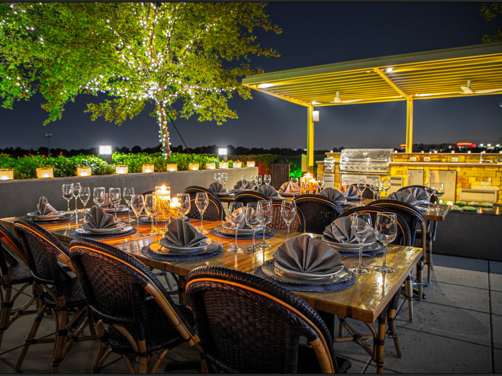 Liberty Kitchen Treehouse rooftop patio