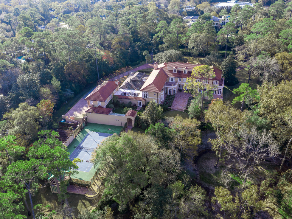 Gerald Hines Villa estate for sale 2920 Lazy Lane